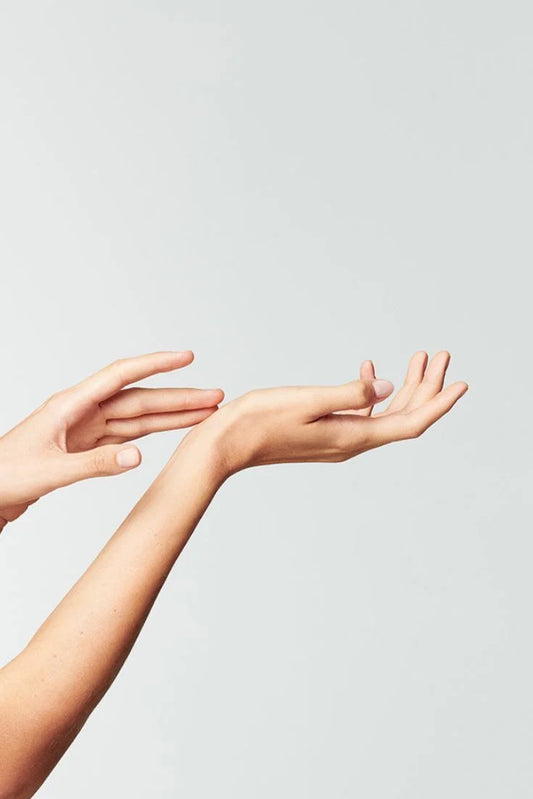 ¿Por qué un perfume huele distinto en cada persona? - PatriceParfums